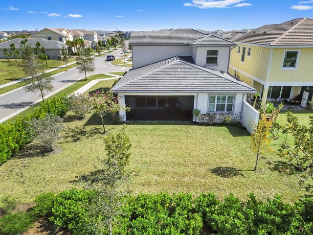 19624 Broad Shore Walk, Loxahatchee, FL 33470