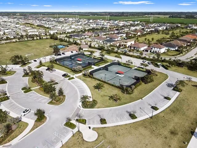 19624 Broad Shore Walk, Loxahatchee, FL 33470