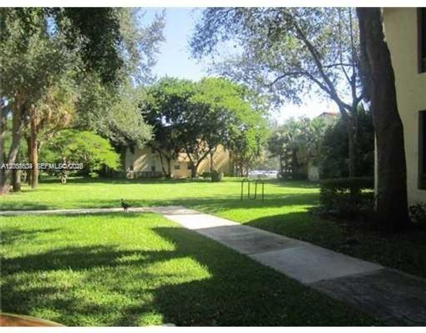 721 Lyons Rd 15103, Coconut Creek, FL 33063