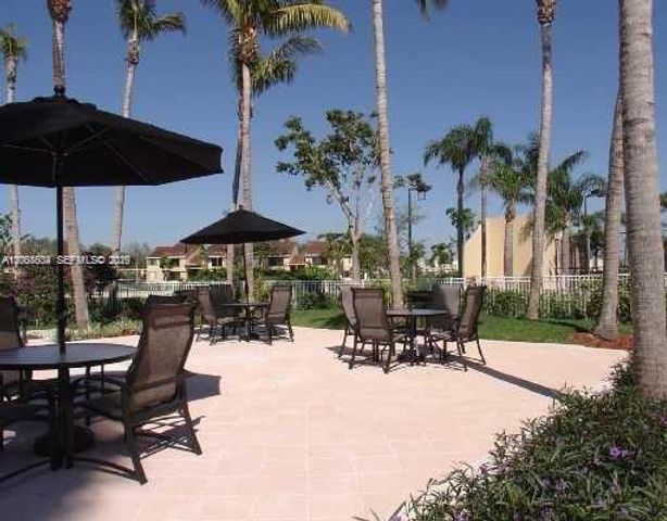 721 Lyons Rd 15103, Coconut Creek, FL 33063