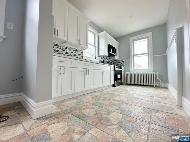 8609 2nd Avenue, North Bergen, NJ 07047