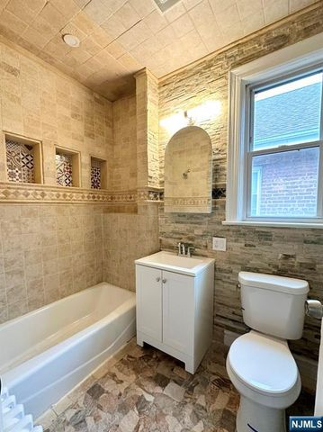 8609 2nd Avenue, North Bergen, NJ 07047
