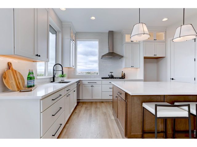 966 Eldorado Ln, Louisville, CO 80027