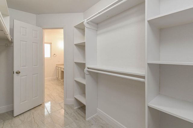 16818 Carrack Turn Drive, Friendswood, TX 77546