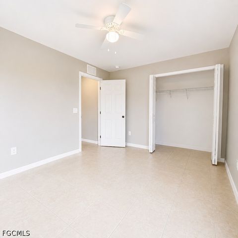 525 SE 4th TER, Cape Coral, FL 33990