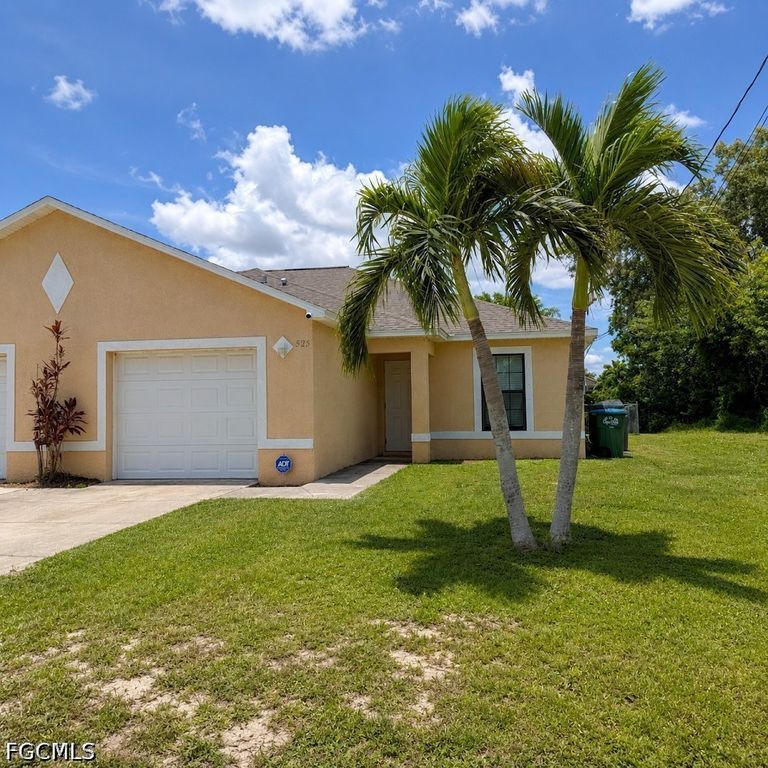 525 SE 4th TER, Cape Coral, FL 33990