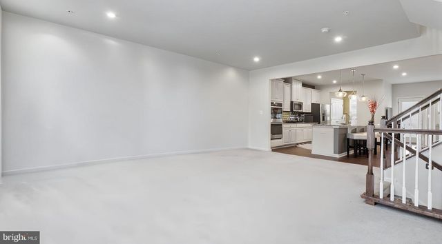10010 DORSEY LN, Lanham, MD 20706