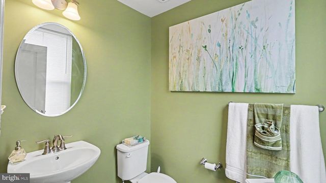 10010 DORSEY LN, Lanham, MD 20706