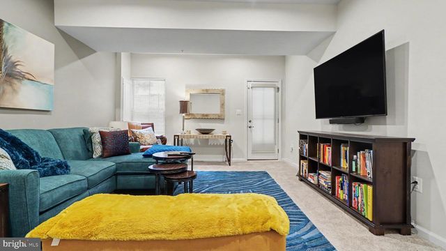 10010 DORSEY LN, Lanham, MD 20706