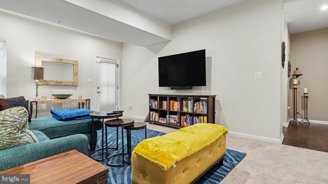 10010 DORSEY LN, Lanham, MD 20706
