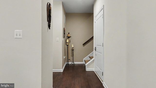 10010 DORSEY LN, Lanham, MD 20706