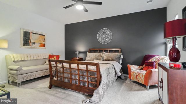 10010 DORSEY LN, Lanham, MD 20706