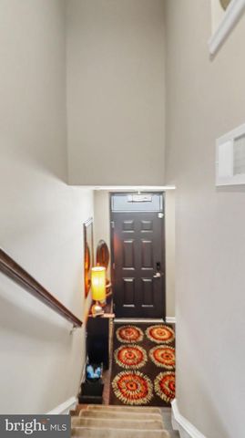 10010 DORSEY LN, Lanham, MD 20706