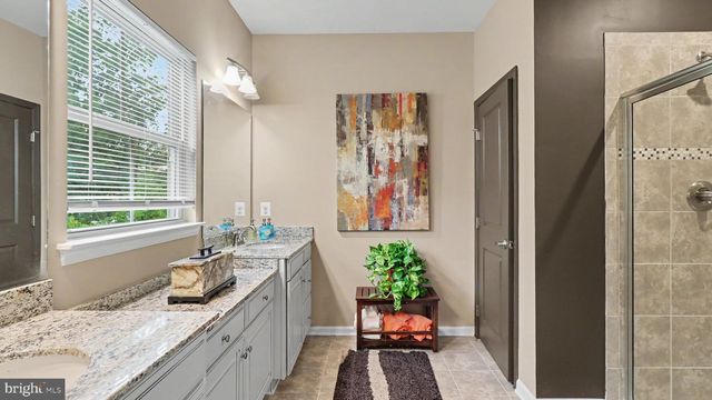 10010 DORSEY LN, Lanham, MD 20706