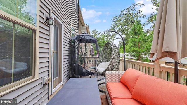 10010 DORSEY LN, Lanham, MD 20706