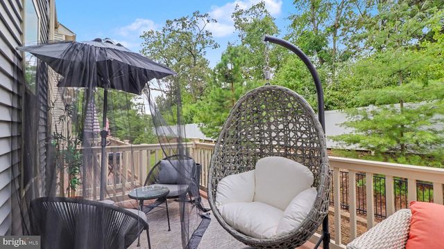 10010 DORSEY LN, Lanham, MD 20706