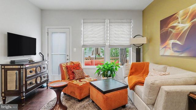 10010 DORSEY LN, Lanham, MD 20706