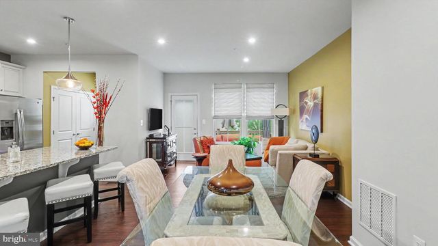 10010 DORSEY LN, Lanham, MD 20706