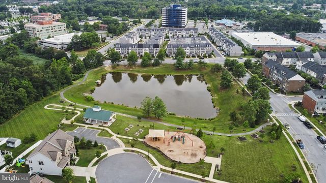 10010 DORSEY LN, Lanham, MD 20706