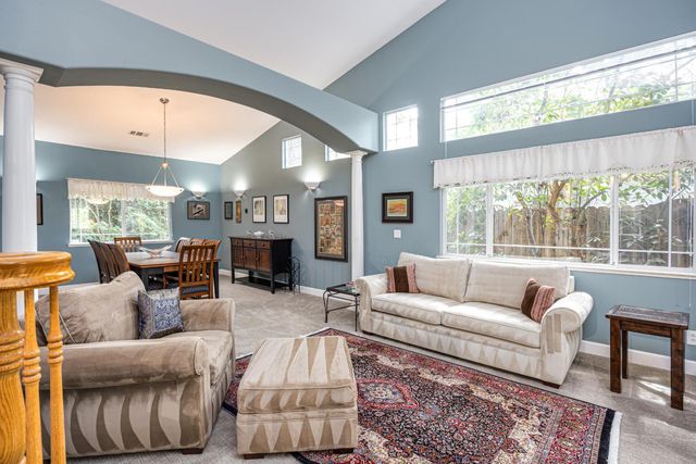 7034 Ara Ln, Carmichael, CA 95608