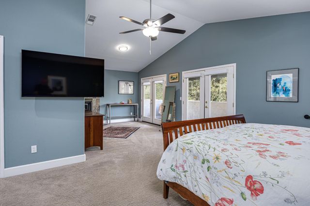 7034 Ara Ln, Carmichael, CA 95608