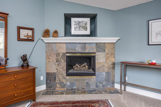 7034 Ara Ln, Carmichael, CA 95608