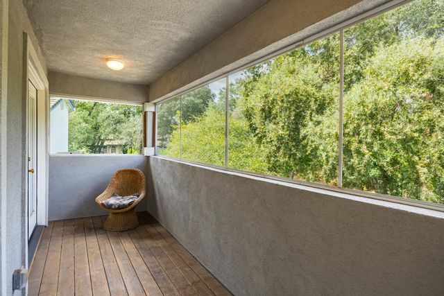 7034 Ara Ln, Carmichael, CA 95608