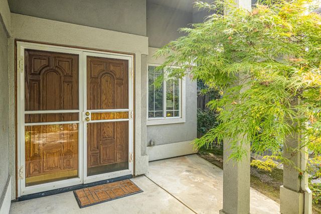 7034 Ara Ln, Carmichael, CA 95608