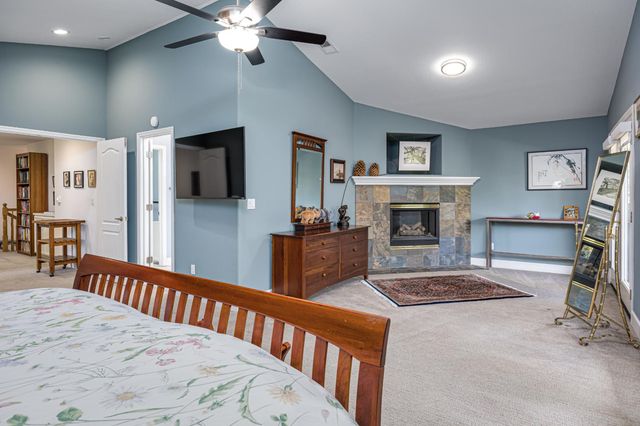7034 Ara Ln, Carmichael, CA 95608