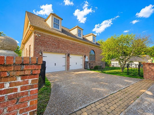 200 Holmes Creek Rd, Smithville, TN 37166