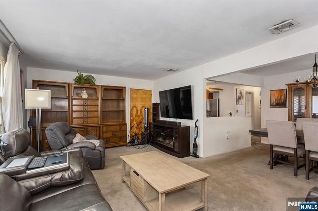 164 Page Street, Elmwood Park, NJ 07407
