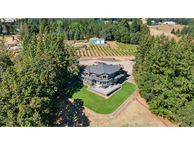 16155 Ne WILKERSON Way, Newberg, OR 97132