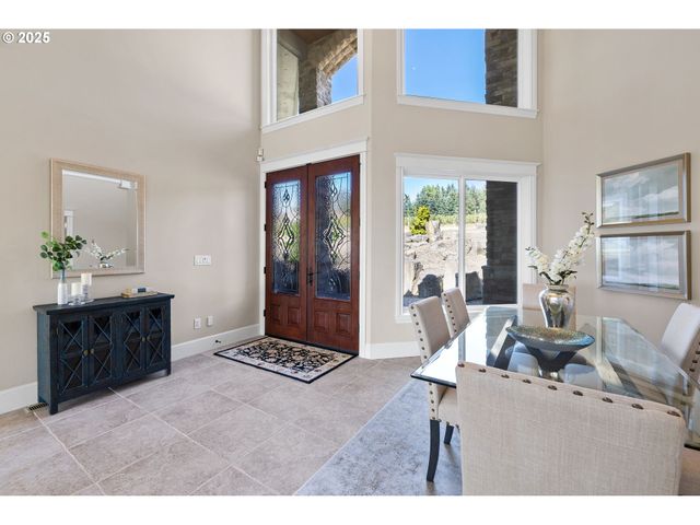 16155 Ne WILKERSON Way, Newberg, OR 97132