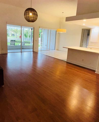 8455 Belize Place, Wellington, FL 33414