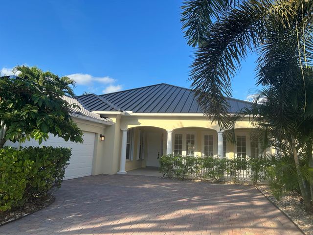 8455 Belize Place, Wellington, FL 33414