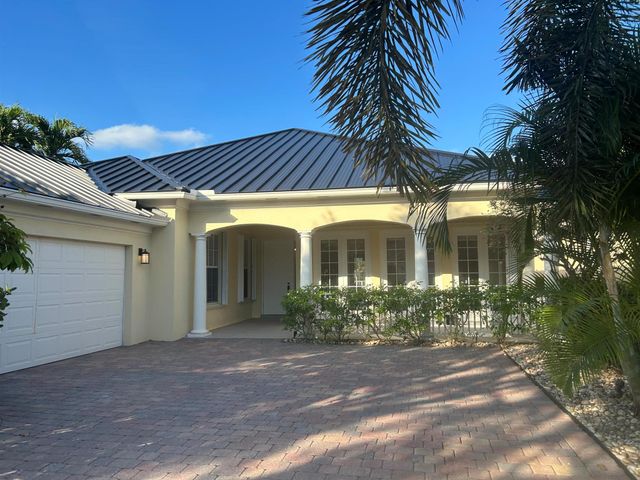 8455 Belize Place, Wellington, FL 33414