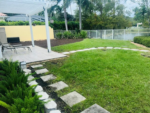 8455 Belize Place, Wellington, FL 33414