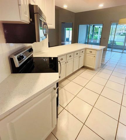 8455 Belize Place, Wellington, FL 33414