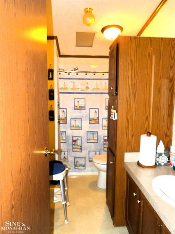 2051 W Parklane Road, White Cloud, MI 49349