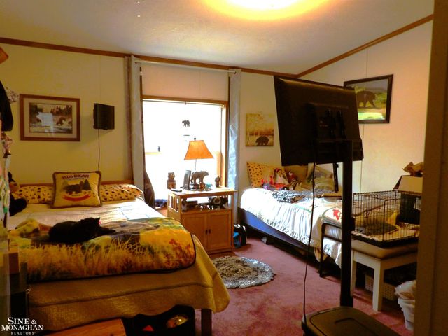 2051 W Parklane Road, White Cloud, MI 49349