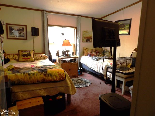 2051 W Parklane Road, White Cloud, MI 49349