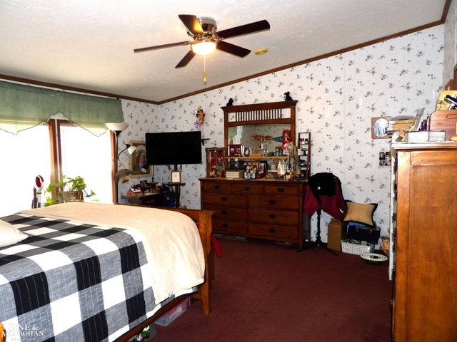 2051 W Parklane Road, White Cloud, MI 49349