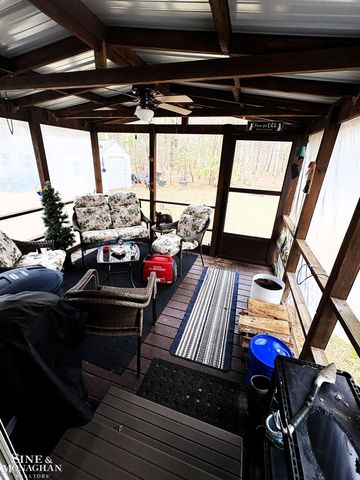 2051 W Parklane Road, White Cloud, MI 49349