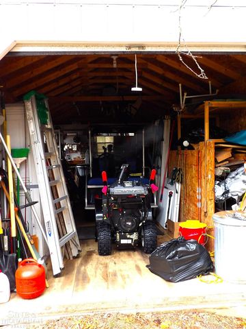 2051 W Parklane Road, White Cloud, MI 49349