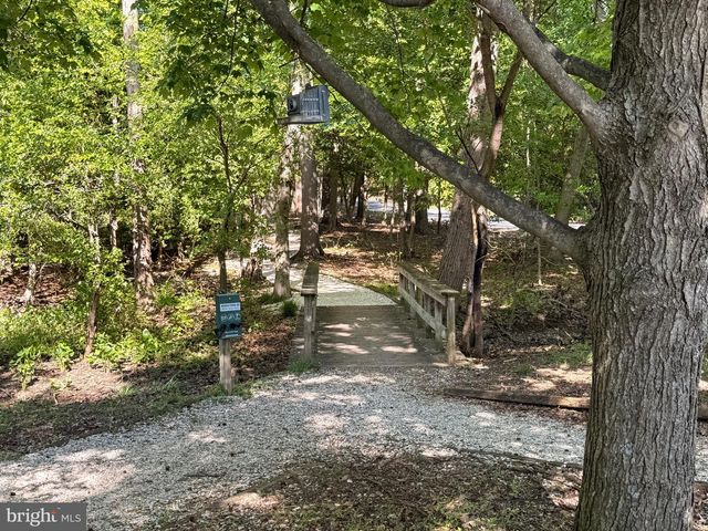 7056 BEMBE BEACH RD, Annapolis, MD 21403