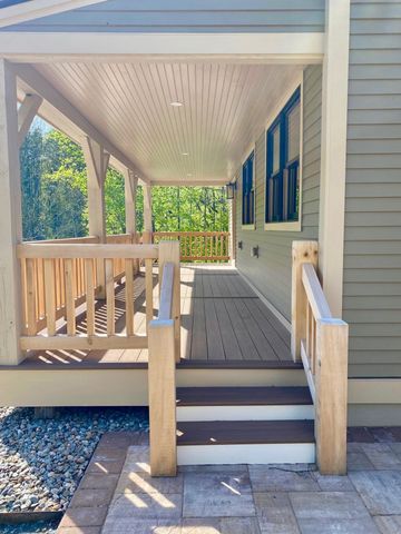 42 Mountain Road, Middletown Springs, VT 05757
