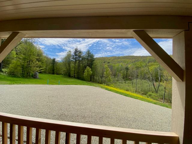 42 Mountain Road, Middletown Springs, VT 05757