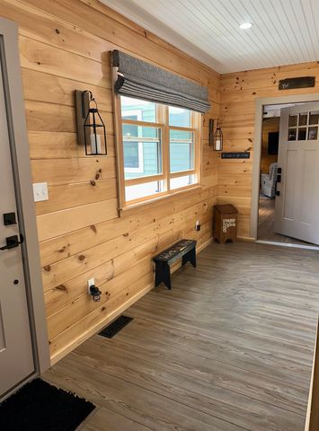 42 Mountain Road, Middletown Springs, VT 05757