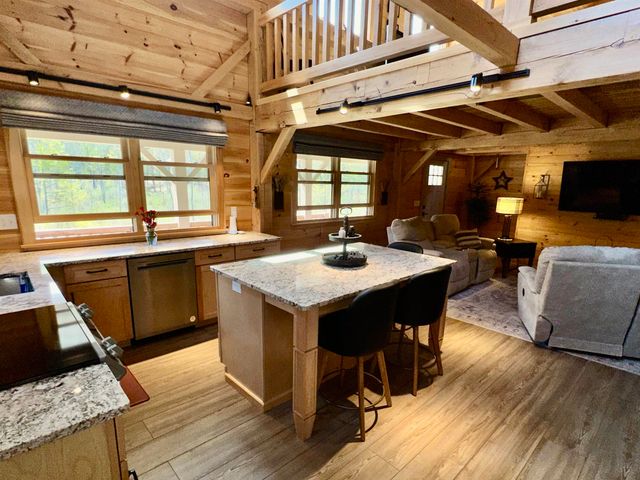 42 Mountain Road, Middletown Springs, VT 05757