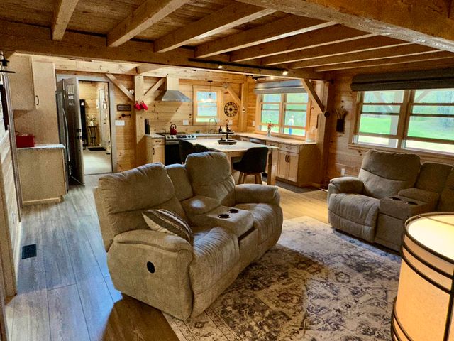42 Mountain Road, Middletown Springs, VT 05757